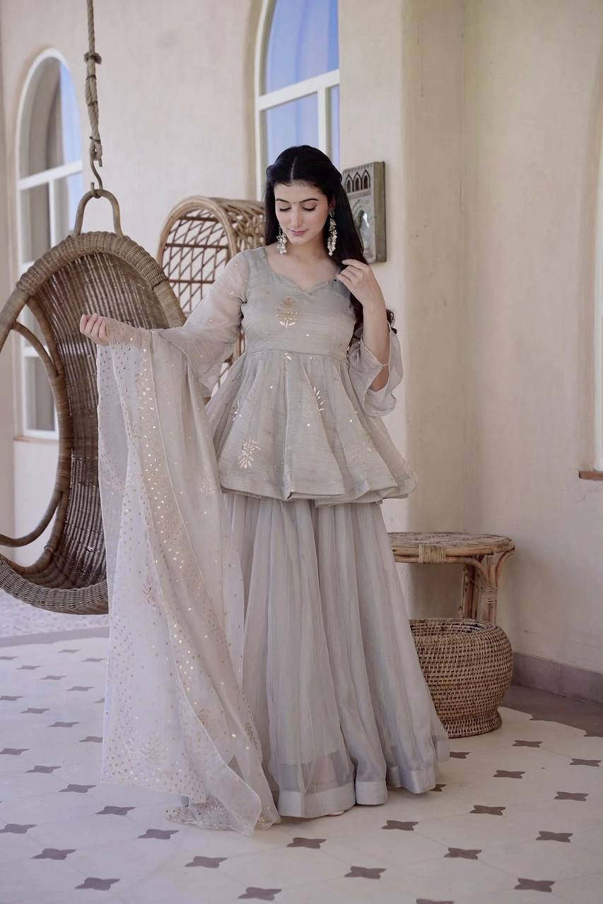 Tabby Silk Foil Work Palazzo Suit Set
