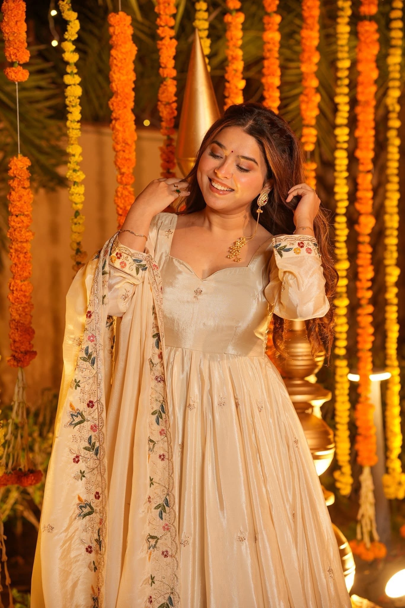 Royal Zari Embroidered Anarkali Suit Set
