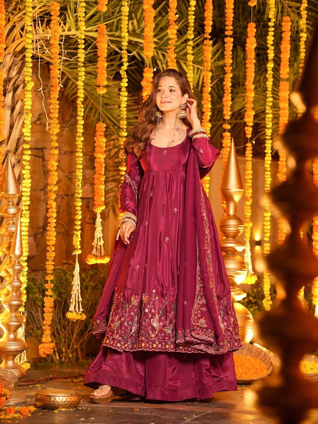 Royal Zari Embroidered Anarkali Suit Set