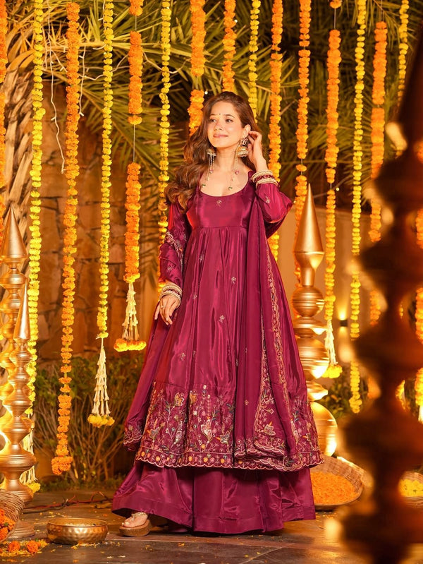 Royal Zari Embroidered Anarkali Suit Set