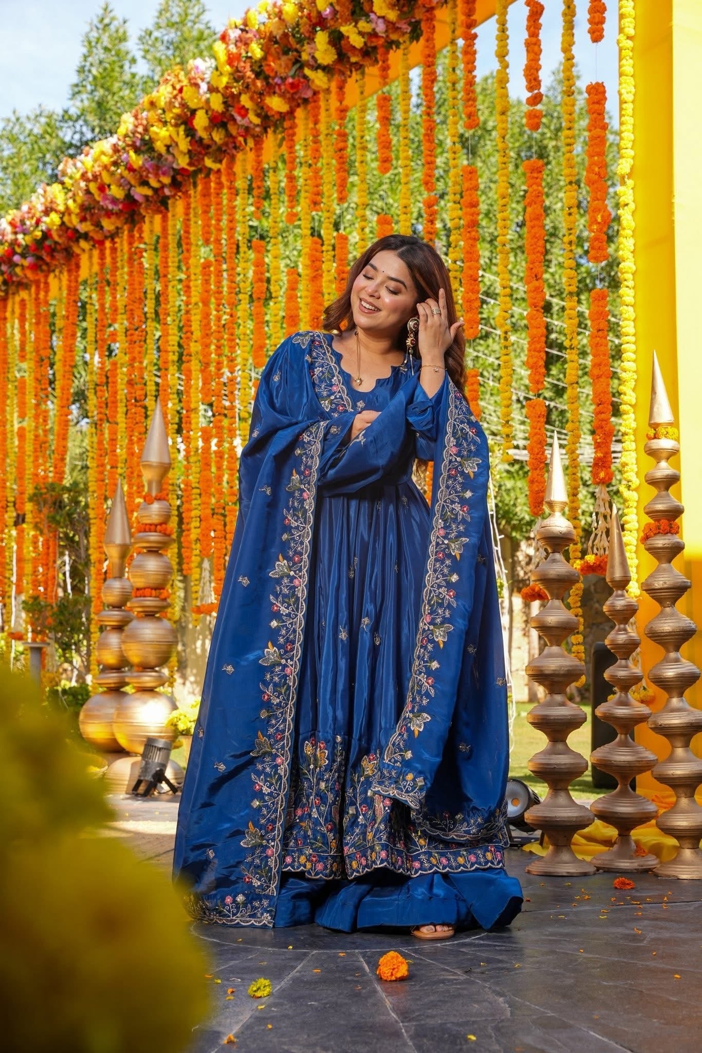 Royal Zari Embroidered Anarkali Suit Set