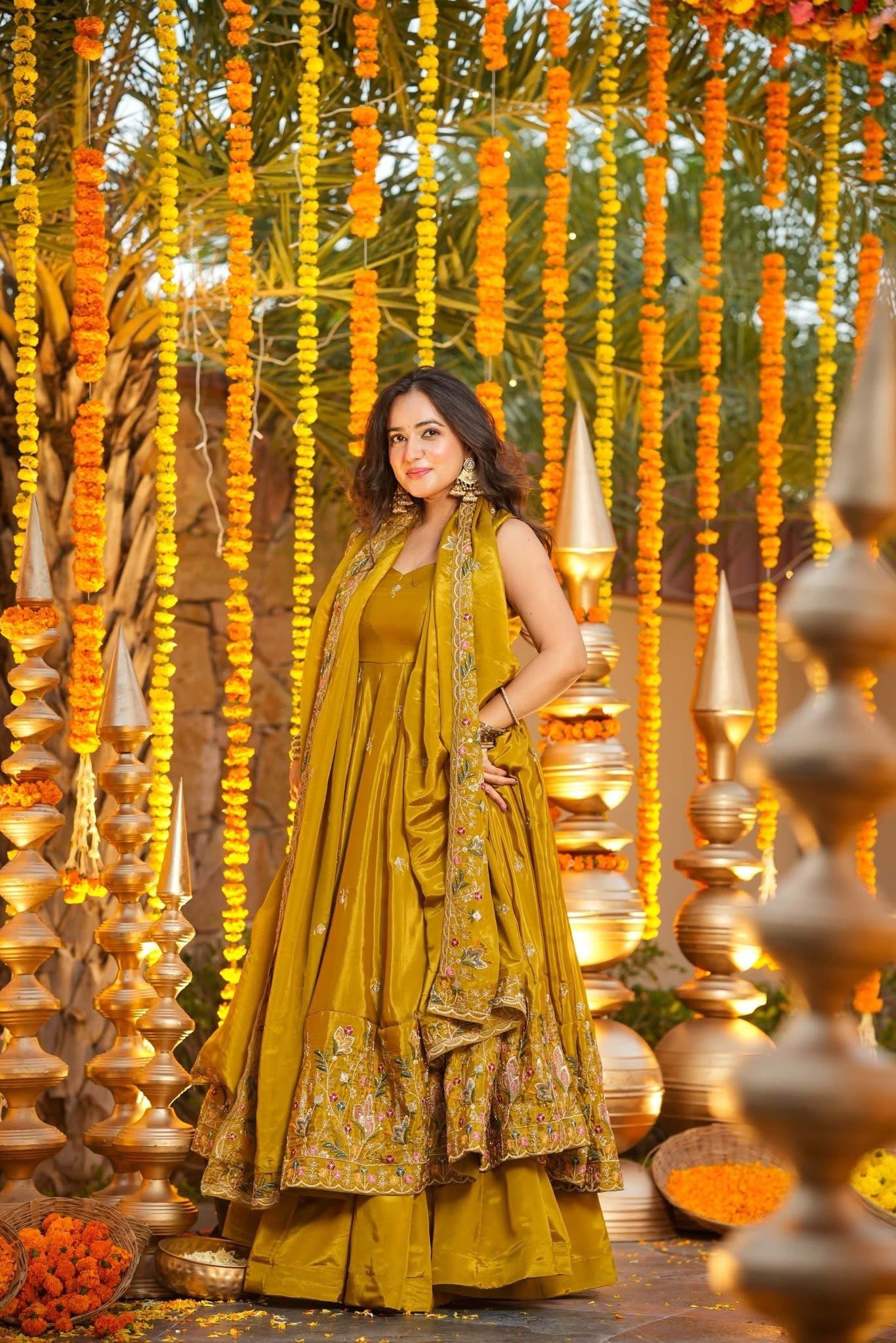 Royal Zari Embroidered Anarkali Suit Set