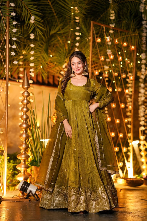 Women’s Olive Green Heavy Crunchy Silk Designer Anarkali Suit Set