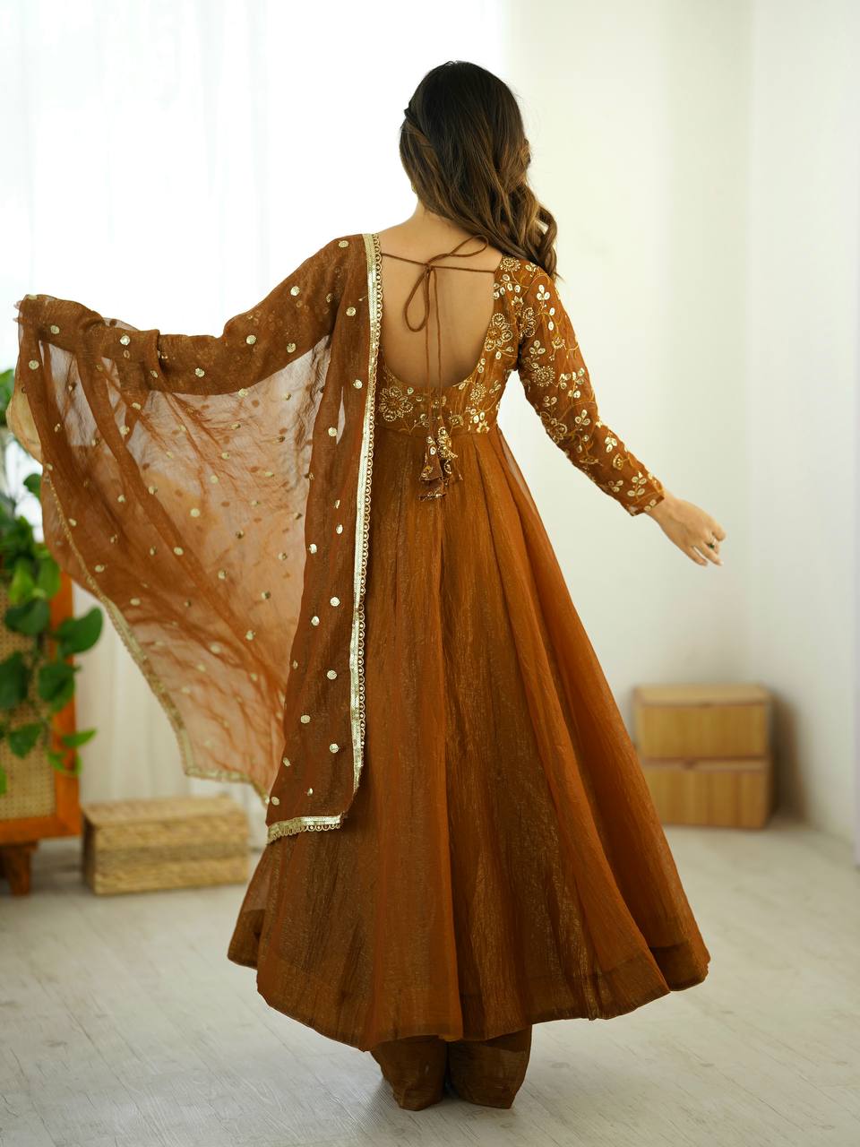 Royal Flair Crunchy Silk Anarkali
