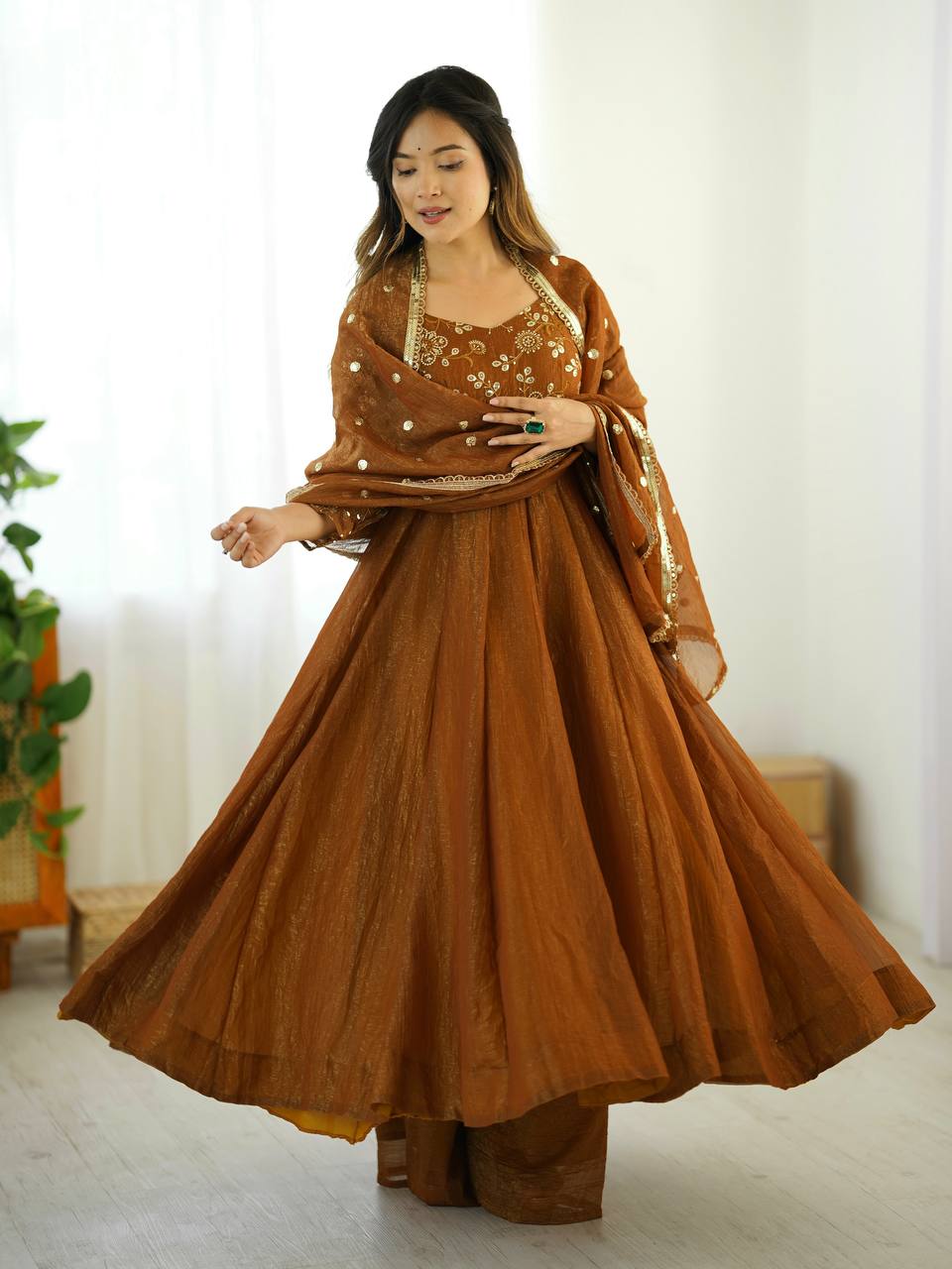 Royal Flair Crunchy Silk Anarkali