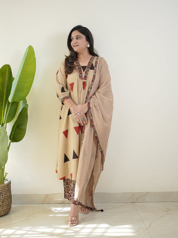 Red Kalamkari Cotton Suit Set with Pant & Dupatta