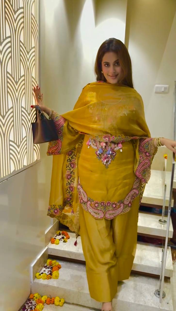Georgette Farshi Suit Set Embroidered Party Wear