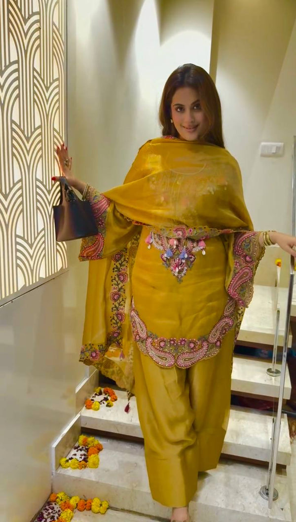 Georgette Farshi Suit Set Embroidered Party Wear